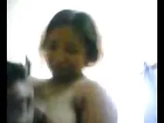 Garota Com Garota no vídeo pornô caseiro ao vivo chuveiro