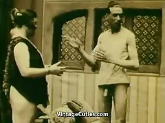 Uma mulher vídeo pornô caseiro no mato vai trabalhar de manhã