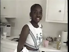 Estudante vídeo pornô mulher casada traindo da Suécia ordenou sua bunda lambeu e beijou em anal